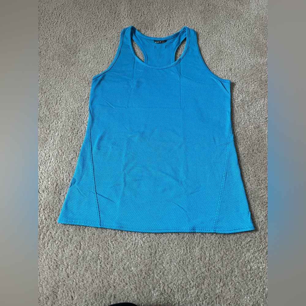 Oiselle Flyout Racerback Tank Sz4